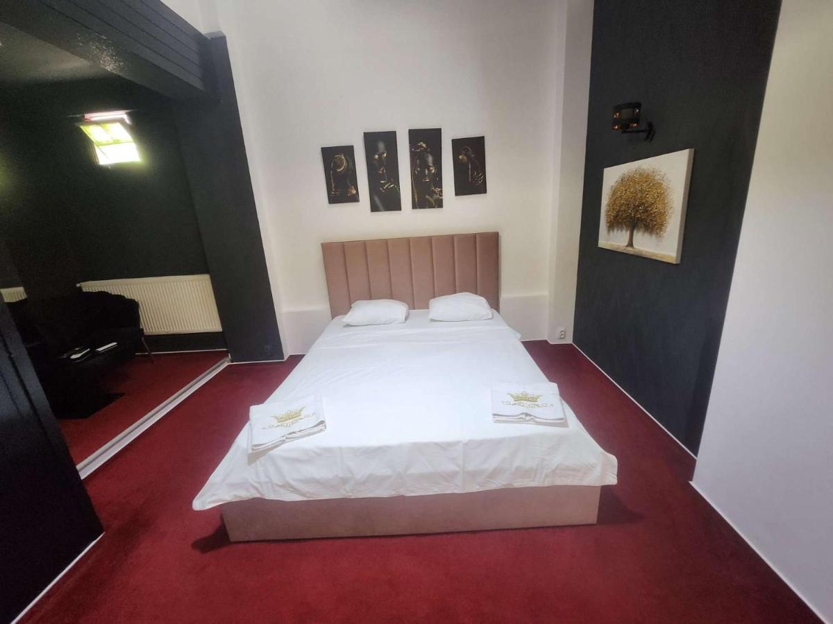 Karma Coffe&Room'S Bukarest Eksteriør billede
